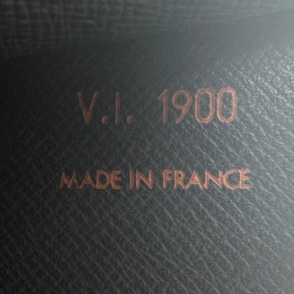 Louis Vuitton Epi 23 Black Leather Clutch - Picture 8 of 8